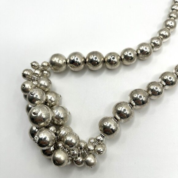 Vintage 80s Silver & Black Bead Cluster Statement Necklaces Marked Korea Costume - Picture 8 of 10